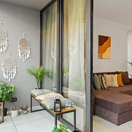 Win Herastrau Forest * Bükreş