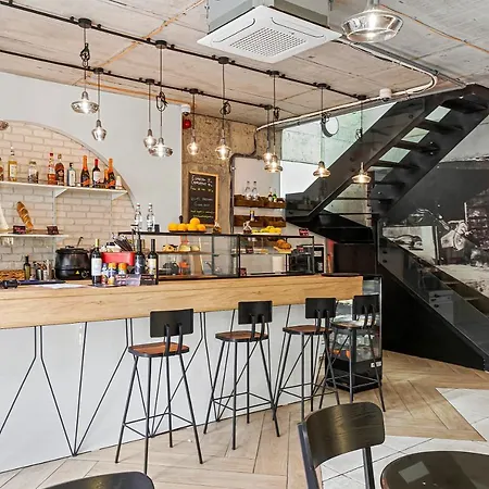 Daire Win Herastrau Forest Bükreş