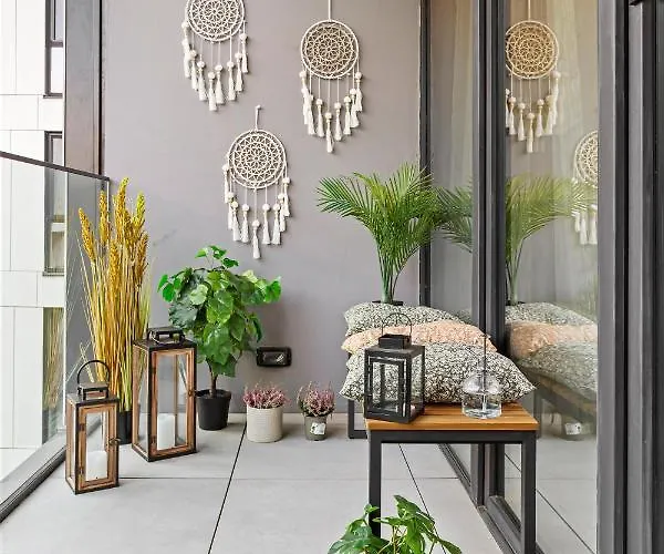 Win Herastrau Forest Апартаменти