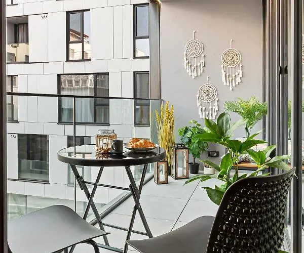 Apartament Win Herastrau Forest Bucureşti